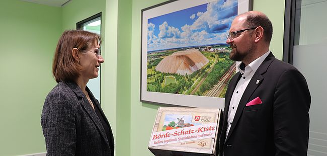 Uwe Baumgart / Antrittsbesuch der Bundestagsabgeordneten Dr. Franziska Kersten bei Börde-Landrat Martin Stichnoth