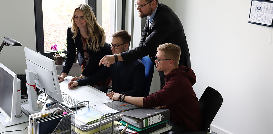 Jannik Gläsmann und Tobias Schenke studieren an der Fachhochschule Harz „Öffentliche Verwaltung“