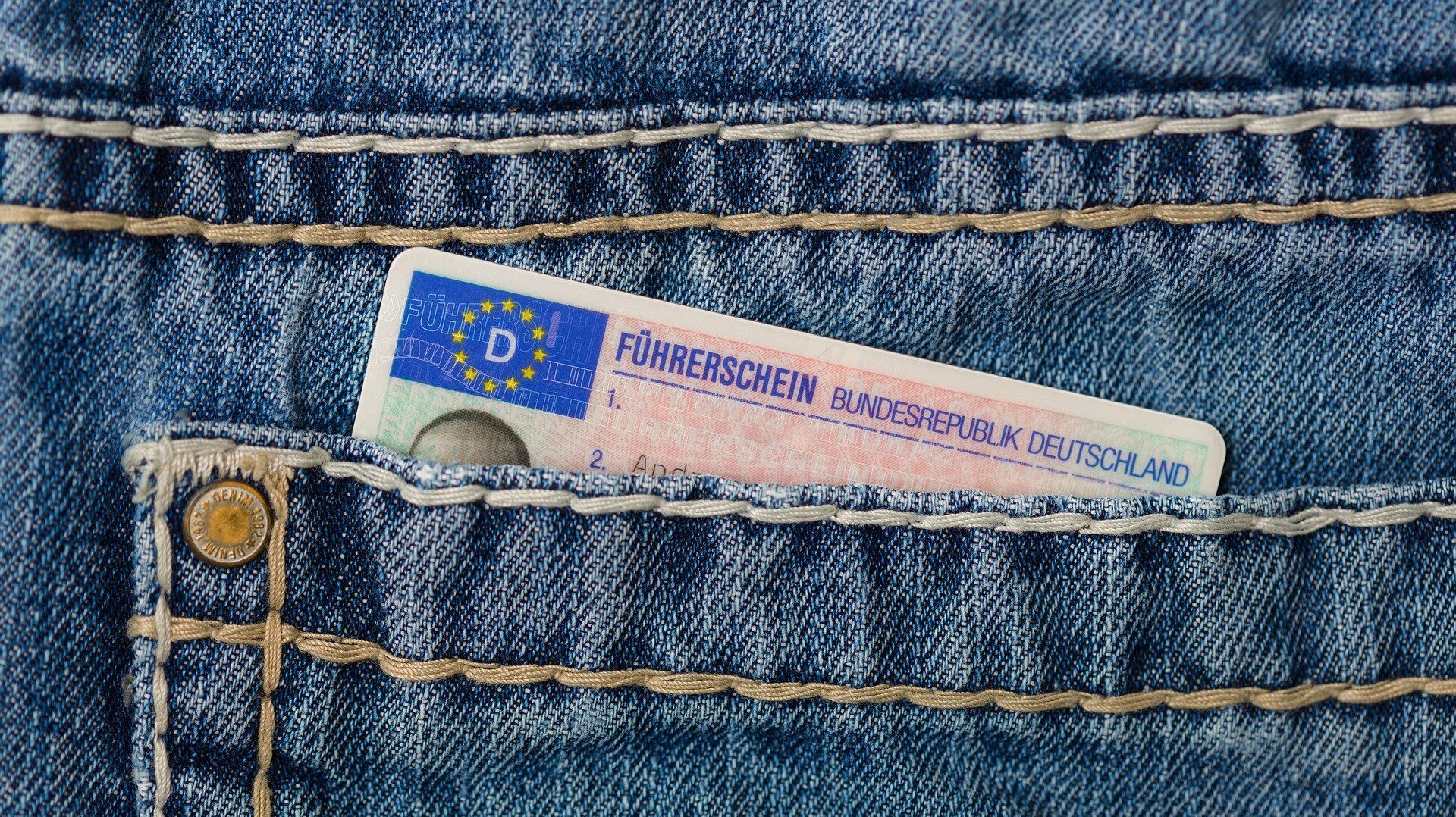 Führerschien in Hosentasche